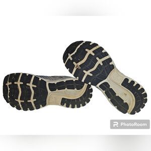 Brooks Ghost 12 Running Sneakers in Granite Peacoat Peach Mesh